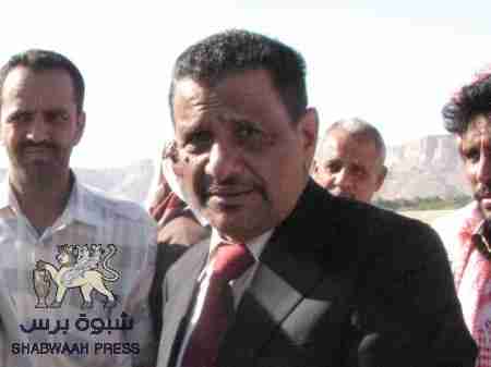 لتدخلات &lsquo;&lsquo;المنهالي&lsquo;&lsquo; و&lsquo;&lsquo;الفضلي&lsquo;&lsquo; الاستقالات تتوالى ونائب مدير عام الأراضي بوادي حضرموت يقدم استقالته