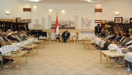 الرئيس هادي يأمر بدفع ديات الجنود المذبوحين بحضرموت وقيادة المنطقة العسكرية توقف ملاحقة الجناة