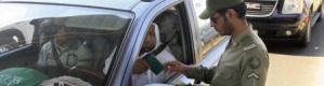 المطاوعة يكذبون .. والكلباني بعد الاعتذار من مقيم بريطاني : ماذا سيحصل لو كان المقيم عربيا؟