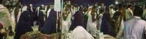 سعودية تصر على الطواف بالكعبة على "سرير المرض".. وابنها يلبي لها أمنيتها