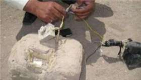 تفكيك عبوة ناسفة في منطقة العشاش بصنعاء مميز