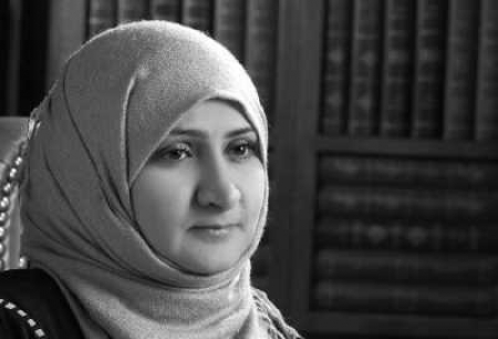 قياديه في حزب الاصلاح تخاطب اليمنيين وتدعوهم الى البحث عن الإنسان