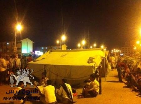 عاجل : شباب الجنوب يفترشون ساحة الحرية في خطوة تصعيدية ومكونات الحراك تجتمع غدا لاتخاذ القرار