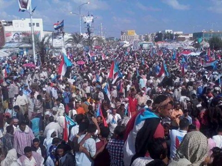 أنصار الحراك الجنوبي يحيون ذكرى الاستقلال