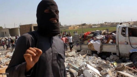 هندي يترك داعش لتكليفه بتنظيف الحمامات