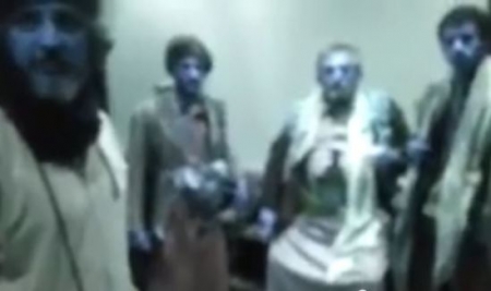 محاولة لكشف المستور عن خفايا فيديو الشيخ صادق الاحمر