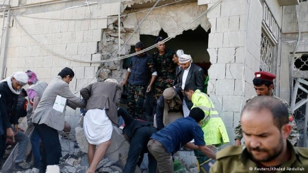 القاعدة تتبنى تفجير منزل السفير الإيراني بصنعاء