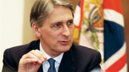 وزير خارجية بريطانيا: اليمن يواجه خطرا كبيرا