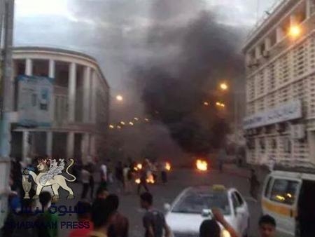 توقيف دفع رواتب الموظفين في عدن لشهر ديسمبر الذين لم يسددوا فواتير مؤسسة المياه !