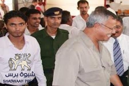رد فعل غاضب : استياء عارم بعدن جراء تعيين ” حبتور”  محافظاً ..