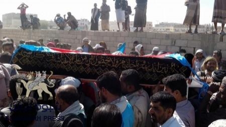 محافظة شبوه تودع الشهيد مطلوب بالتشييع الحاشد