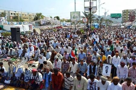 خطيب جمعة ساحة الاعتصام الجنوبي الشيخ/ بن شعيب..لا مكان بيننا للنمامين والاعتصام كشفة الصادق من الكاذب