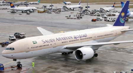 شركة الطيران السعودية تفصل الرجال عن النساء