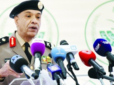 اعتقال 7 مشبوهين بينهم 4 سوريين .. السعودية تكشف هوية 3 من منفذي هجوم عرعر