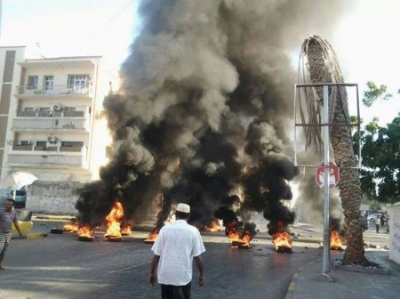 بحث النقاط  (20 و11) وتشكيل فريق فني متخصص لإعداد مصفوفة تنفيذية متكاملة ونهائية لمعالجة كافة القضية الجنوبية .