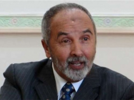 اليدومي يغازل الرئيس السابق بمقولته : لماذا لا نتحاور بدلاً من أن نتقاتل..!