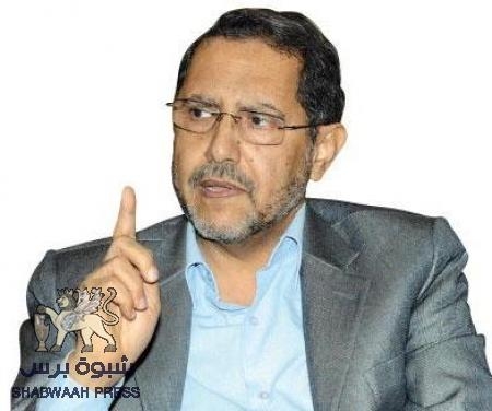 السلطان &lsquo;&lsquo;العفيفي&lsquo;&lsquo; يستنكر الهجوم الغادر على الرئاسة ويعتبر ما حدث استهداف للرئيس هادي وكل أبناء الجنوب المتواجدين في صنعاء