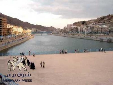 عاجل : مقتل ضابط في غيل باوزير والسطو على بنك اليمن الدولي في المكلا