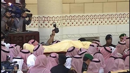 تشييع جثمان الملك عبد الله إلى مقبرة العود