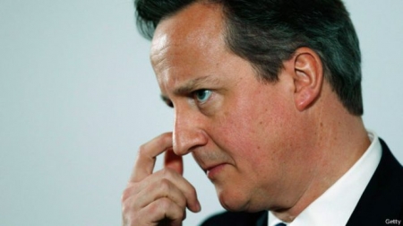 مراجعات أمنية في بريطانيا بعد تلقي كاميرون مكالمة زائفة