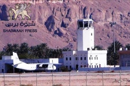 الجيش اليمني ينقل أسلحة جوا من صنعاء الى سيئون