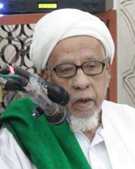 وفاة رجل الدين البارز في عدن الشيخ صادق العيدروس