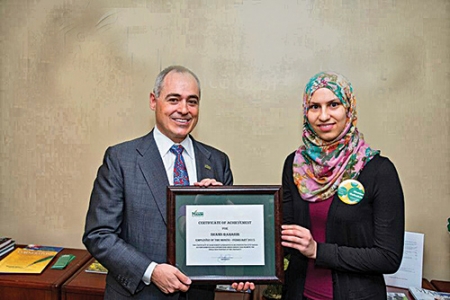 &lsquo;&lsquo;شمس باحبيب&lsquo;&lsquo; تنال جائزة الموظفة المثالية بأمريكا