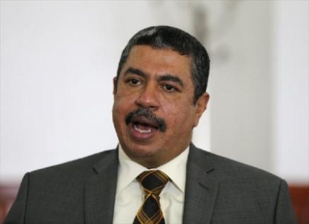 بحاح مايزال حراً طليقاً في صنعاء وحتى اللحظة لم يغادرها .
