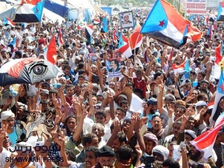 الإعلامي الدبيس يدعو الجماهير الزاحفة الى العاصمة عدن لإنجاح مليونية القرار قرارنا