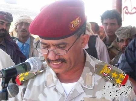 ابوعوجاء يسجن أكثر من (80) من أفراد قوته العسكرية بسيئون