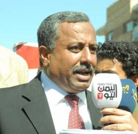 عارف الزوكا يشكو الى أمريكا ويتهم السعودية ودول الخليج بالعدوان على اليمن