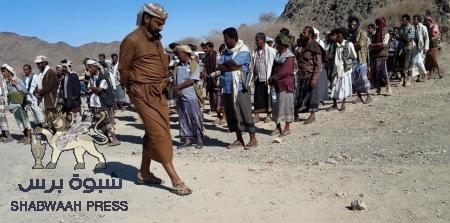 أبطال المقاومة الوطنية الجنوبية يتقدمون بأتجاة عتق ومعارك تدور بالقرب من خمر.