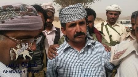 شبوه تستقبل البطل المحرر من الأسر أحمد طالب المرزقي (صور)