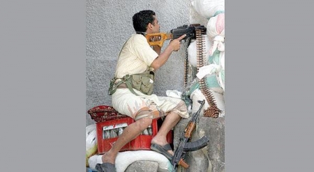 التحالف يقصف الحوثيين قبيل محادثات جنيف