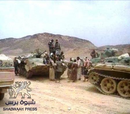 قبائل الجدعان في مأرب تغنم معدات عسكرية في معارك ضد مليشيات الحوثي في جبهة مجزر(صور)
