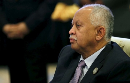 وزير الخارجية يدعو المبعوث الأممي لزيارة مدينتي عدن وتعز