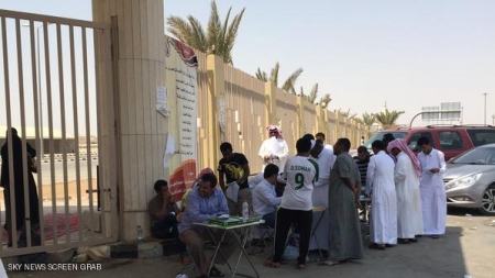 اليمنيون المخالفون بالسعودية يسابقون الزمن