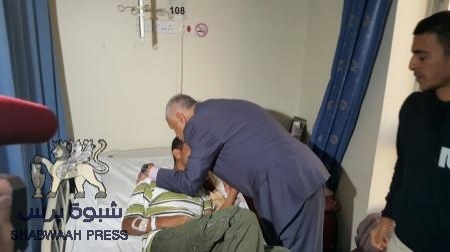 د رياض ياسين يتفقد أحوال جرحى المقاومة الجنوبية في الخارج (صور)