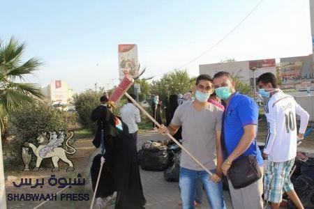 حملة #هيا_ننظفها في ثالث أيامها, شباب وأهالي عدن يرفعون مخلفات الحرب وينظفون عدن