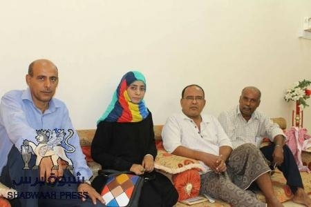 فريق من مبادرة ‘‘لن ننساكم‘‘ الأكاديمية يزور أسر شهداء وجرحى منتسبي جامعة عدن