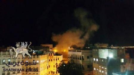 عاجل:القاعدة تفجر قبة يعقوب بالدناميت واشتباكات مسلحة مع أحرار المكلا(صور)