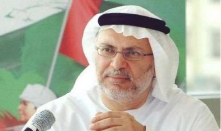 الوزير الإماراتي قرقاش يقلل من شأن تفجيرات عدن