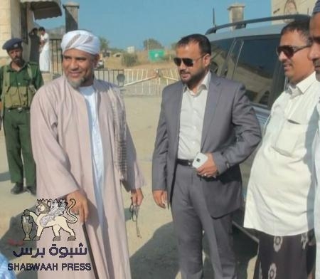 وزير الأوقاف يصل الى محافظة المهرة