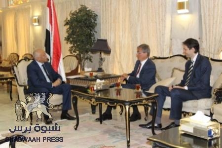 وزير الخارجية اليمني يلتقي السفير البلجيكي غير المقيم لدى بلادنا