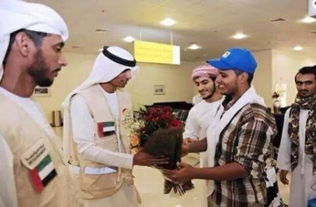 الإمارات تتصدر جهود تطبيع الحياة وعودة الشرعية