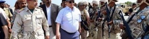 الرئيس هادي يزور مطار عدن الدولي برفقة عدد من المسئولين