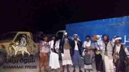 شباب مقاومة شبوه يستعيدون سيارة نقل من أيدي لصوص متقطعين