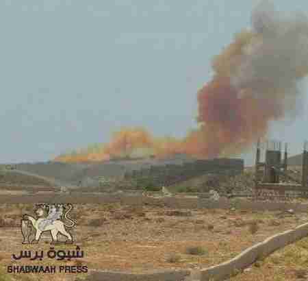 التحالف يدمر مخازن أسلحة لـ &lsquo;&lsquo;القاعدة&lsquo;&lsquo; في المكلا ويحبط هجوم إرهابي في لحج