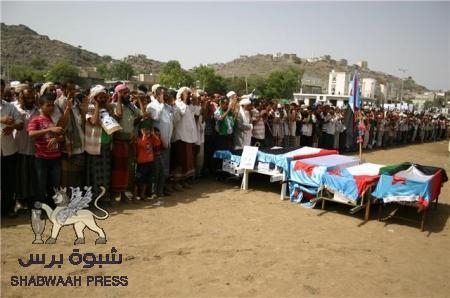 كاتب كويتي بارز : الجنوبيون أضاعوا فرصاً ذهبية بسبب شتات قياداتهم