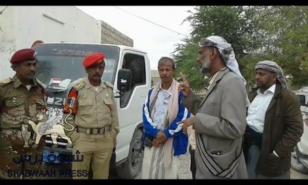 الشيخ السليماني يساهم في حل مشكلة شحة الامكانيات في مستشفئ عتق